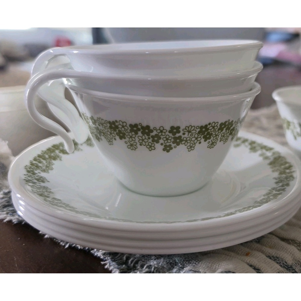 VTG Corelle Spring Blossom Crazy Daisy Coffee Hook Cups Plates Bowl Cottagecore